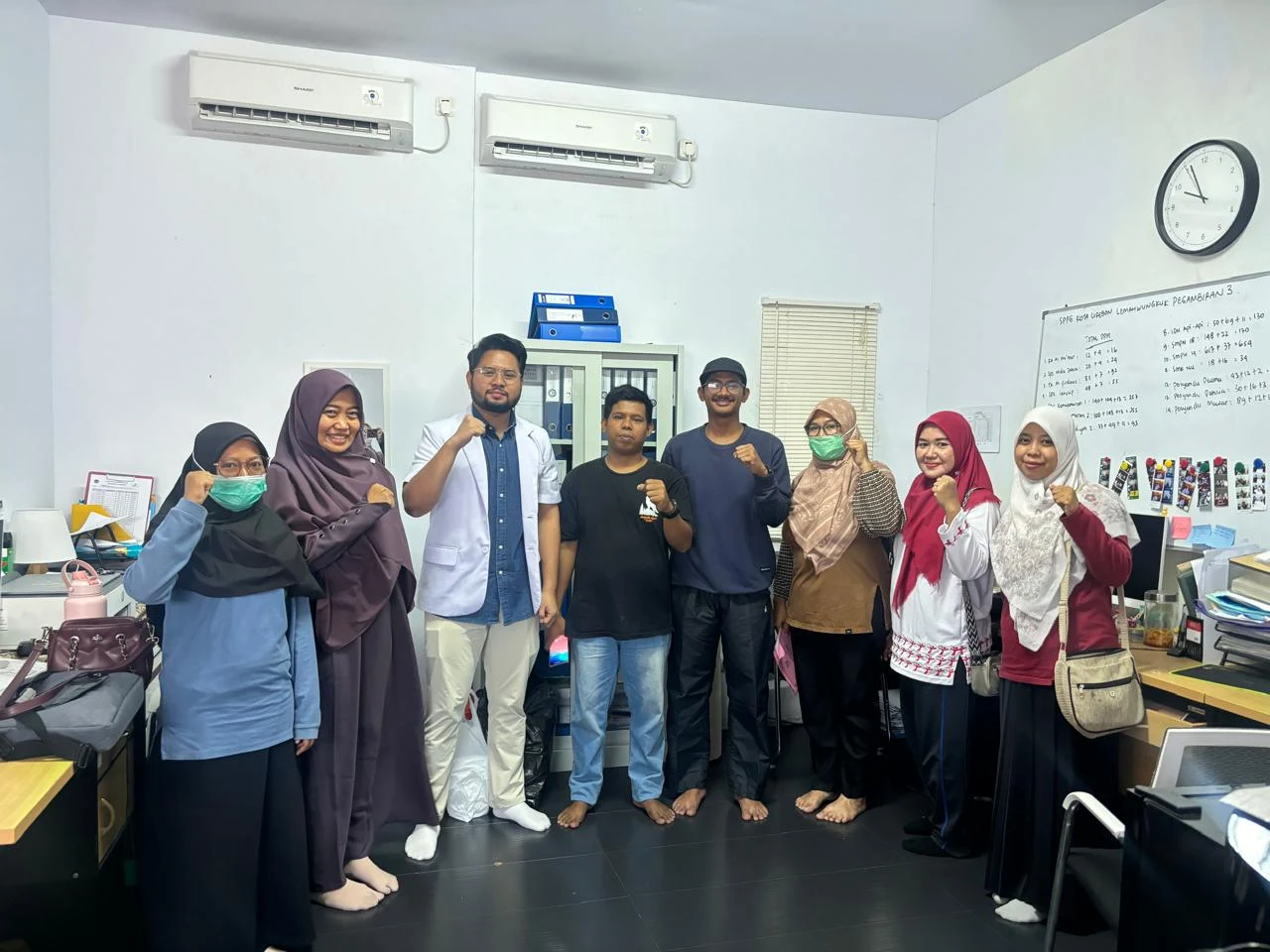 KEGIATAN CEK KESEHATAN GRATIS PADA KARYAWAN DAN RELAWAN DI SPPG 03 PEGAMBIRAN